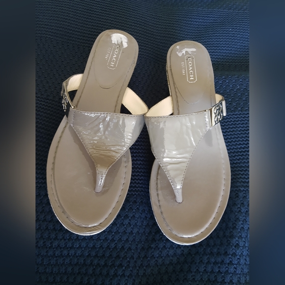 New. Coach taupe  Fabric, Flip Flop/Thong Leather ,wedge slides - Picture 2 of 5
